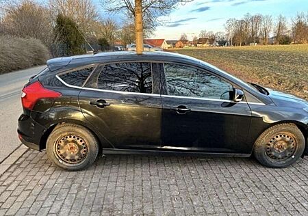 Ford Focus 2.0 TDCi DPF Aut. Titanium