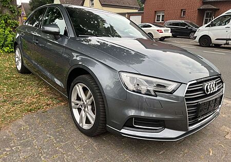 Audi A3 Limousine 35 TDI design 1.HD/V.LEDER/PDC/NAVI