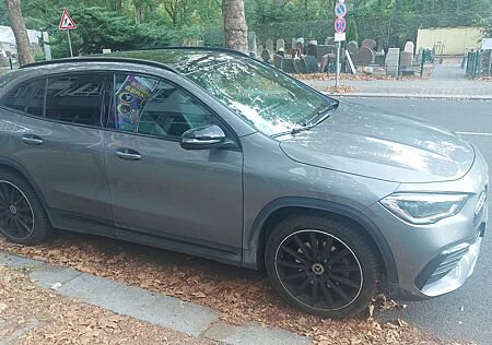 Mercedes-Benz GLA 250 e 8G-DCT AMG Line