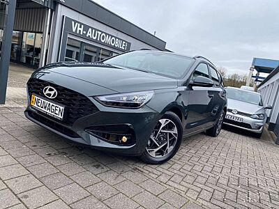 Hyundai i30 i30 DCT110KW*NAVI*LED SW*PDC vo&hi&R.KAMERA*WINTER