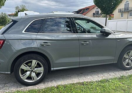 Audi Q5 50 TFSI e quattro S tronic