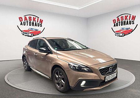 Volvo V40 gebraucht kaufen Volvo V40 Cross Country AUTOMATIK/TÜV NEU/LEDER/NAVI