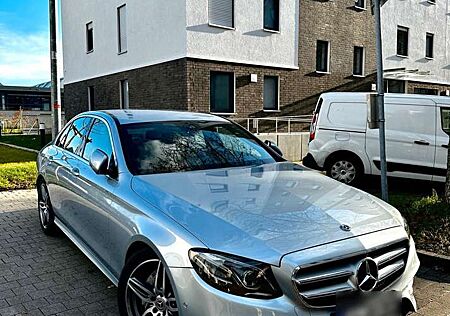 Mercedes-Benz E 200 d AMG-Line | Multibeam/360°