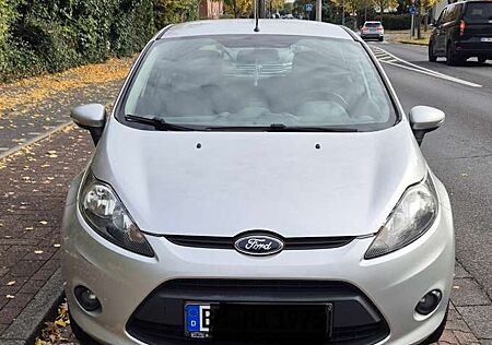 Ford Fiesta 1.4 TDCi Trend Top Zustand!