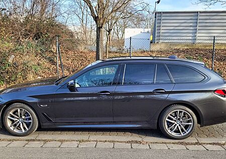 BMW 530e 530 5er Touring Hybrid xDrive M Sport AHK HUD Laser AIR