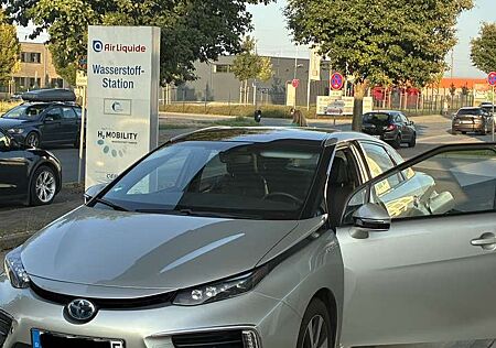 Toyota Mirai