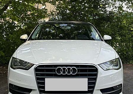 Audi A3 Ambition 2.0 TDI S-Tronic