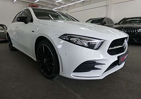 Mercedes-Benz A 250 e AMG PAKET*MBUX NAVI*LED*NIGHT*AMBIENTE*