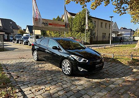 Hyundai i40 2.0 GDI Premium*Keyless*Panorama*4xSHZ*Leder