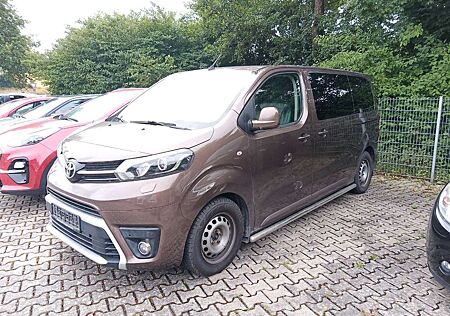 Toyota Pro Ace Proace Verso L1 Executive *Leder*7Sitze*8FachBer