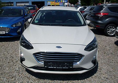 Ford Focus Turnier Titanium