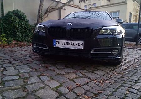 BMW 520d 520 xDrive Touring Aut. Luxury Line