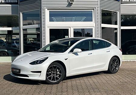 Tesla Model 3 Standard Range Plus RWD