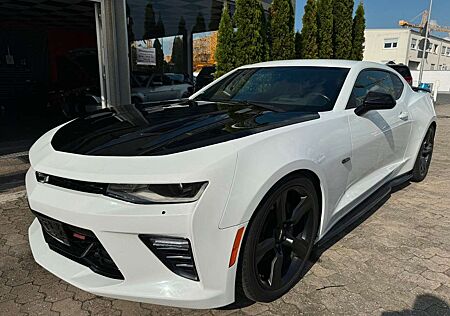 Chevrolet Camaro 6,2 L 2SS Head-up/SHZ/Klappenauspuff