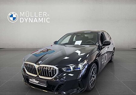 BMW i5 eDrive40 LIMOUSINE M SPORT LED KOMFORTZUG PARKING
