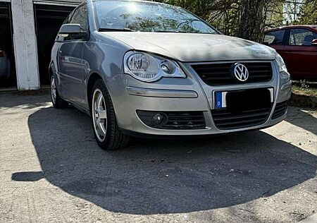 VW Polo Volkswagen 1.4 FSI Trendline