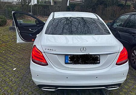 Mercedes-Benz C 220