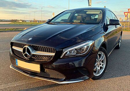 Mercedes-Benz CLA 200 CLA Shooting Brake 200 (CDI) d