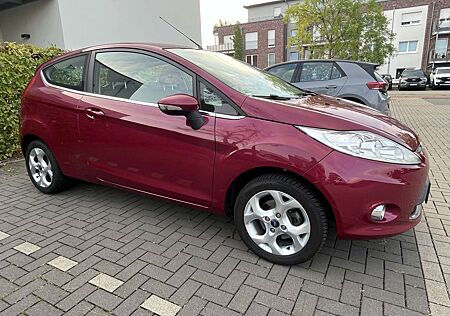Ford Fiesta 1.25 Titanium 2.Hand Reifen+Bremse+Service neu