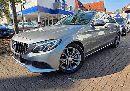 Mercedes-Benz C 180 CGI Lim. Avantgarde 7G-TRONIC/PDC/NAVI/LED