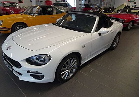Fiat 124 Spider