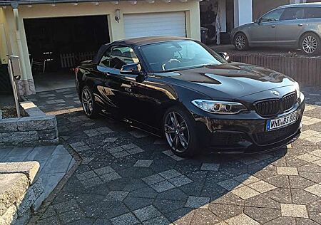 BMW 240 M240i xDrive Cabrio Sport-Aut.