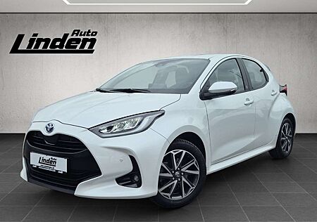 Toyota Yaris Hybrid Team D Carplay Kamera PDC SHZ