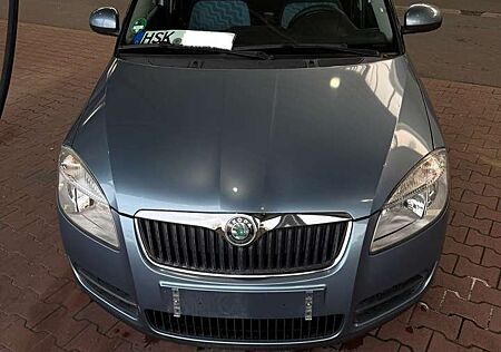 Skoda Fabia 5J 1.4 | CarPlay & Rückfahrhilfe, AHK | TÜV 10/2