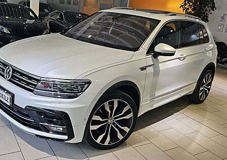VW Tiguan Volkswagen R-Line Highline 4Motion Voll Pano 360 Kam AHK Le