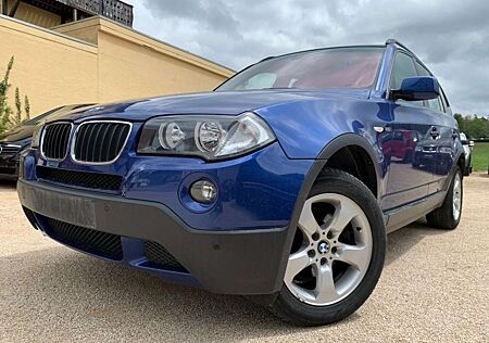 BMW X3 2.0i 4x4 ALLRAD LEDER 2 HAND