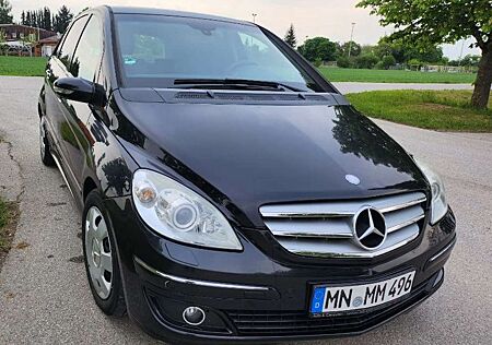 Mercedes-Benz B 200 CDI