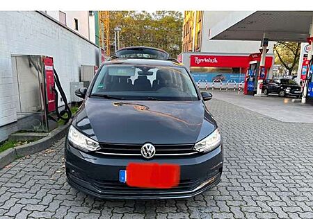 VW Touran Volkswagen Highline BMT/Start-Stopp