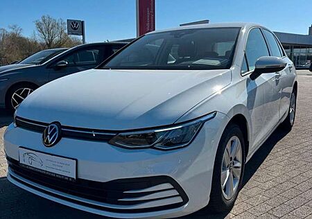 VW Golf Volkswagen VIII 1,5 TSI Life
