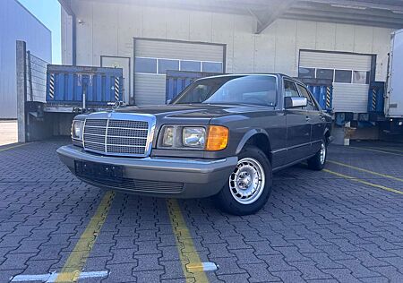 Mercedes-Benz 300 D