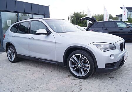 BMW X1 xDrive 28i AUTOMATIK Bi-Xen Pano-D Sport Line