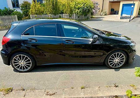 Mercedes-Benz A 180 AMG Line