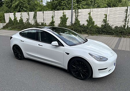 Tesla Model 3 Long Range KW V3 Levelling 2023 carbon Performance