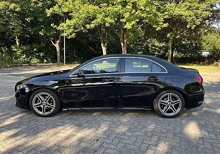 Mercedes-Benz A 180 A-Klasse Limousine Diesel d 7G-DCT AMG Line TÜV
