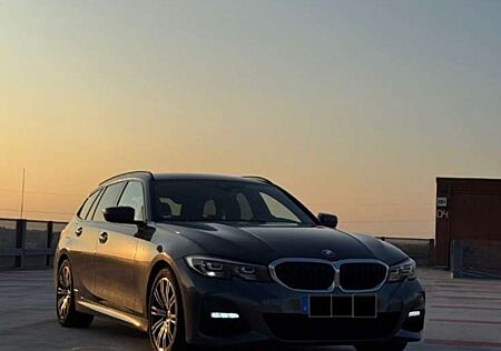 BMW 320d 320 Touring Aut. M Sport