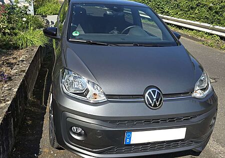 VW Up Volkswagen ! ! Active