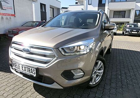 Ford Kuga 1.5 EcoBoost KAMERA NAVI+GROSS XENON 1.HAND