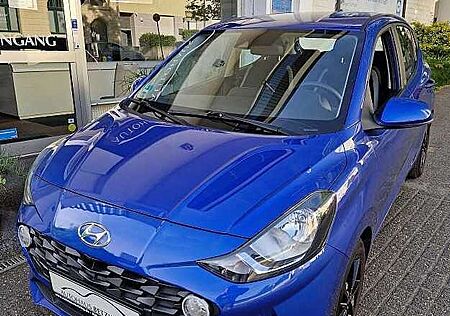 Hyundai i10 1.2 Trend Shzg PDC