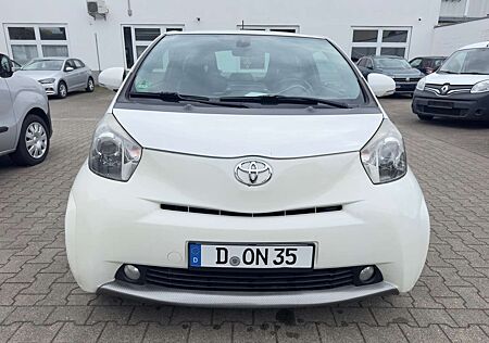 Toyota iQ +