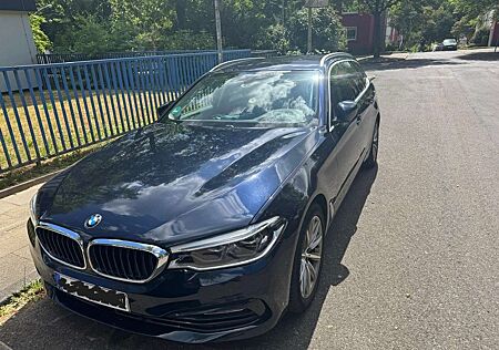 BMW 530d 530 Touring Aut. Sport Line