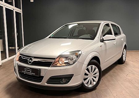 Opel Astra H 1.4 Edition Plus / 1.HAND / TEMPOMAT / NAVI /