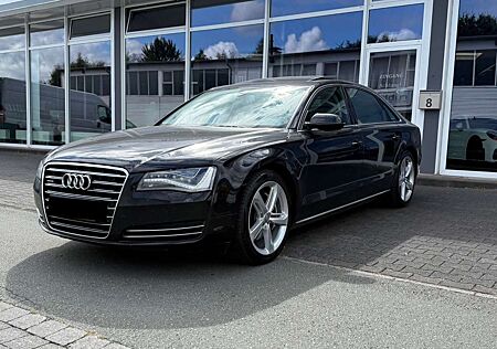 Audi A8 3.0 TDI quattro Lang*Scheckheft*20 Zoll Alus