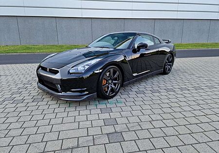 Nissan GT-R Black Edition - Keine Rennstrecke!