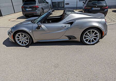 Alfa Romeo 4C 4C 1.8 TBi  Spider