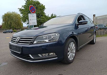 VW Passat Variant Volkswagen Comfortline BlueMotion Panorama