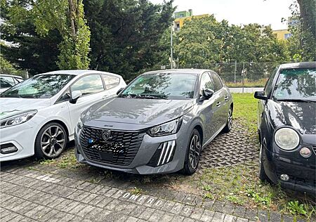 Peugeot 208 1.2 PureTech 100 Allure Navi+360° Kam+ACC+DAB+